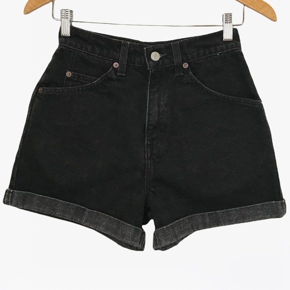 Levi’s 954 High-Rise Roll-Up Vintage Jean Shorts - 2/4 - Picture 6 of 17